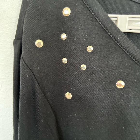 Kiss & Fly Women’s Paris Short Sleeve Top
Size 1X - Picture 3 of 9